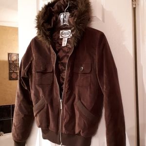 Zipper Guess'jacket perfect for fall and spring